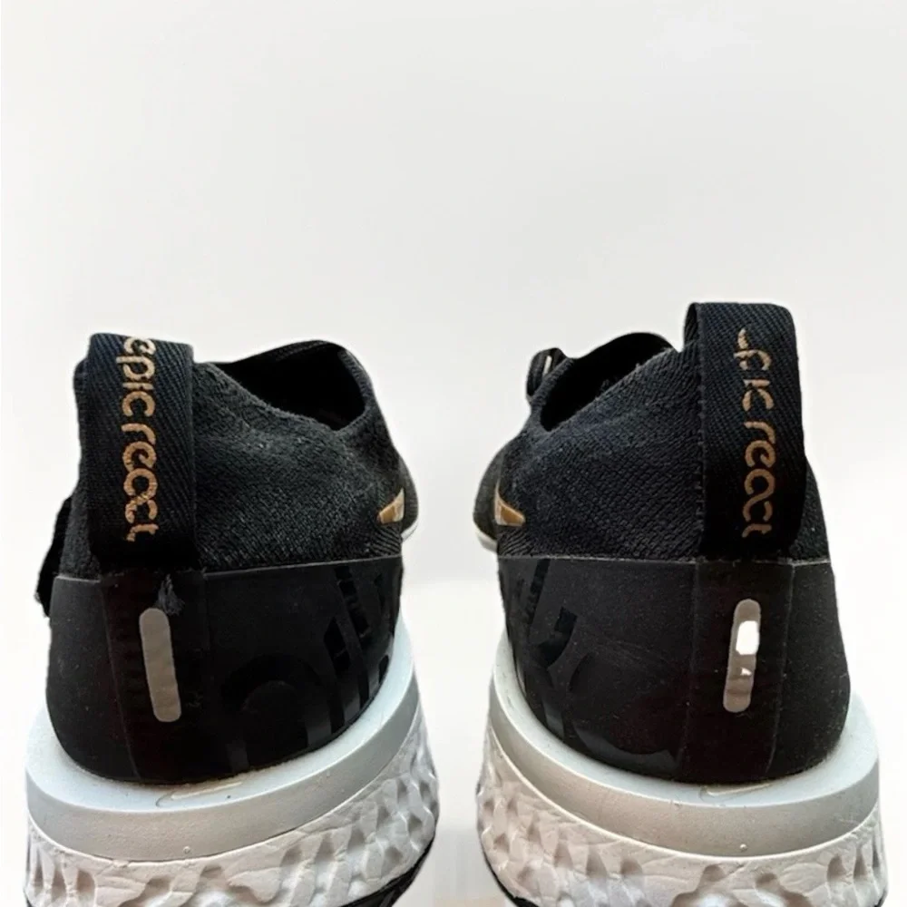 Nike Epic React Women’s Size 8.5 Running Shoes Black Gold Mesh Sneakers VGUC - Picture 4 of 10
